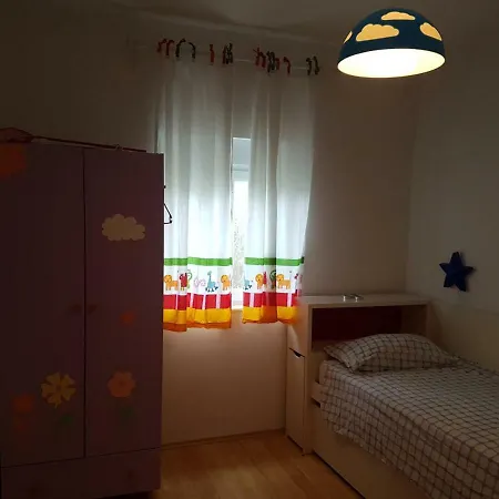 Kuca Za Odmor Kraj 32 Ferienhaus *